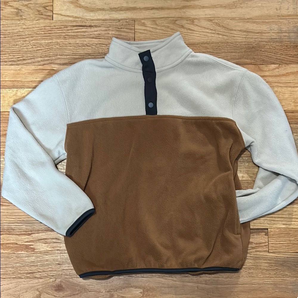 Old Navy Cream and Brown Fleece
